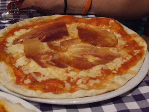 Prav italsk pizza !