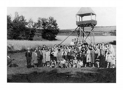 Návštěvák na táboře ve Strmilově 1949